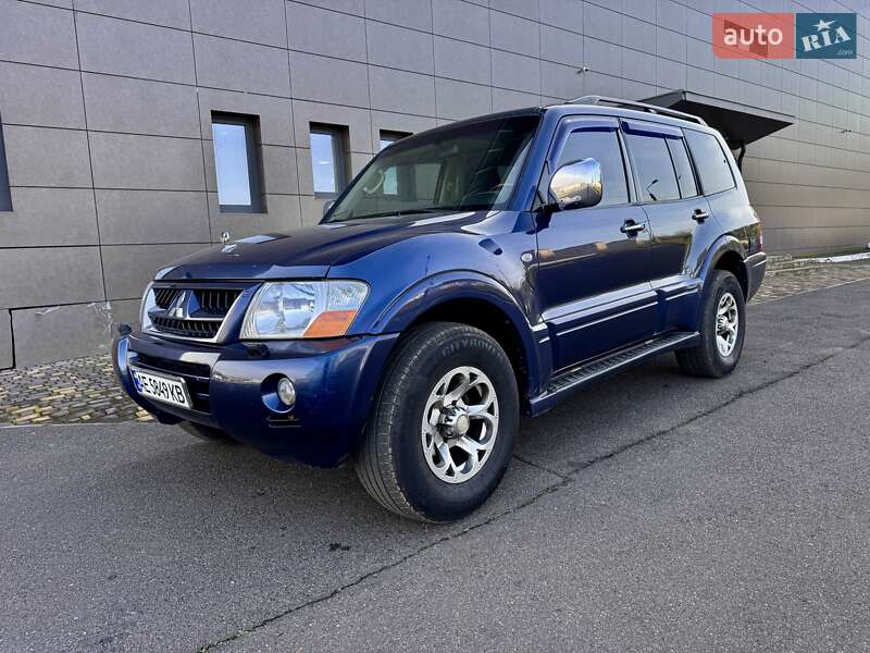 Позашляховик / Кросовер Mitsubishi Pajero 2006 в Кривому Розі