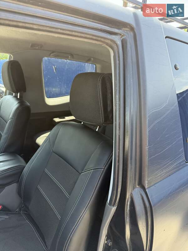 Внедорожник / Кроссовер Mitsubishi Pajero 2000 в Жовкве