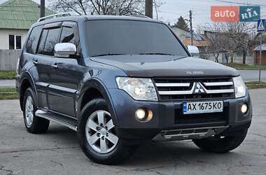 Позашляховик / Кросовер Mitsubishi Pajero 2007 в Харкові