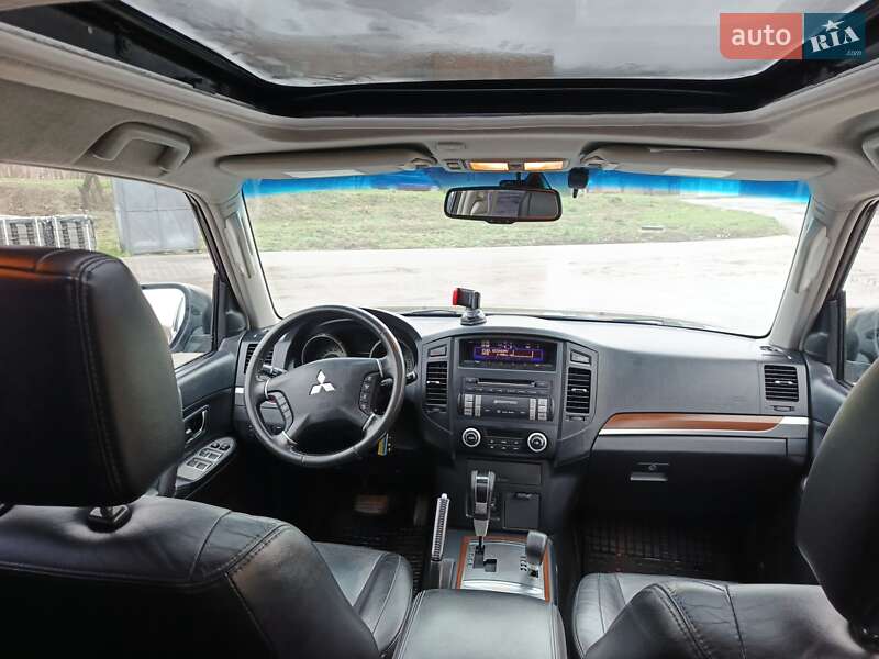Внедорожник / Кроссовер Mitsubishi Pajero 2008 в Звенигородке