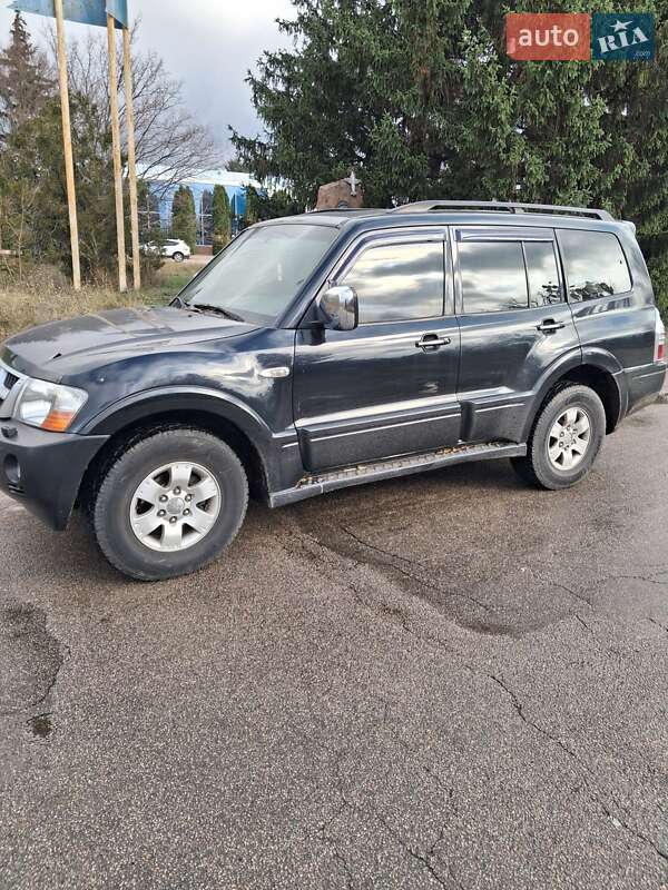 Позашляховик / Кросовер Mitsubishi Pajero 2006 в Кропивницькому