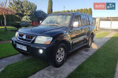 Внедорожник / Кроссовер Mitsubishi Pajero 2006 в Смеле