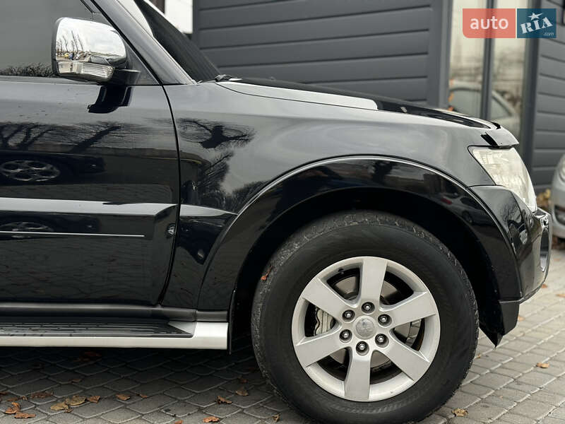 Внедорожник / Кроссовер Mitsubishi Pajero 2007 в Виннице