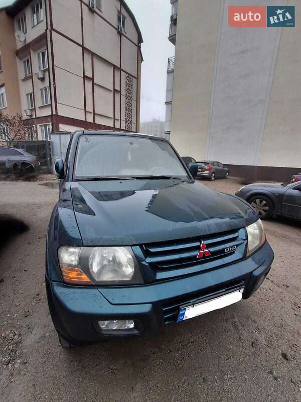 Позашляховик / Кросовер Mitsubishi Pajero 2001 в Києві фото Позашляховик / Кросовер Mitsubishi Pajero 2001 в Києві