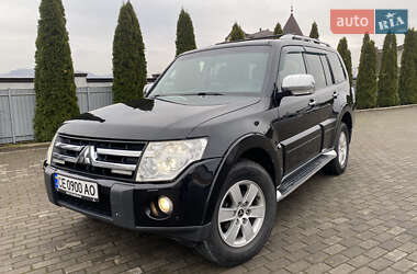 Внедорожник / Кроссовер Mitsubishi Pajero 2008 в Черновцах