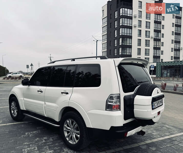 Внедорожник / Кроссовер Mitsubishi Pajero 2007 в Львове