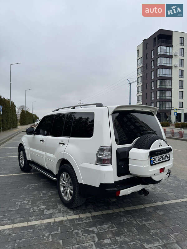 Внедорожник / Кроссовер Mitsubishi Pajero 2007 в Львове