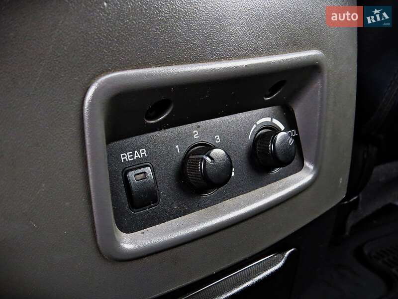 Внедорожник / Кроссовер Mitsubishi Pajero 2006 в Черкассах фото 14 Внедорожник / Кроссовер Mitsubishi Pajero 2006 в Черкассах