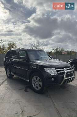 Позашляховик / Кросовер Mitsubishi Pajero 2008 в Білгороді-Дністровському