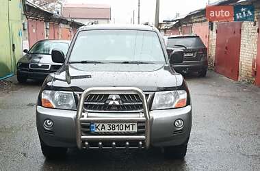 Внедорожник / Кроссовер Mitsubishi Pajero 2003 в Киеве