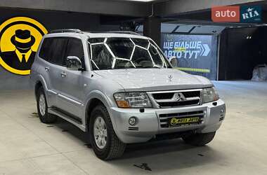 Внедорожник / Кроссовер Mitsubishi Pajero 2007 в Черновцах