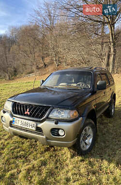 Внедорожник / Кроссовер Mitsubishi Pajero 2001 в Надворной
