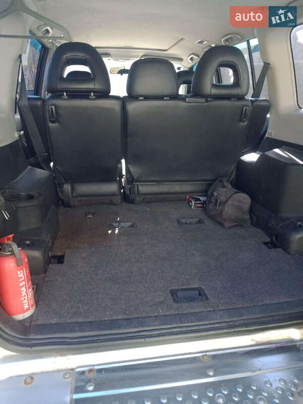 Внедорожник / Кроссовер Mitsubishi Pajero 2001 в Черновцах