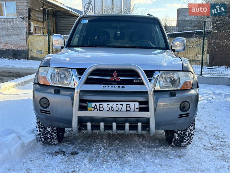 Mitsubishi Pajero 2006