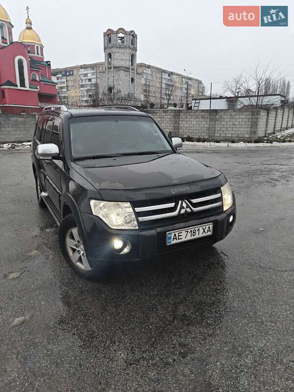 Позашляховик / Кросовер Mitsubishi Pajero 2008 в Кам'янському