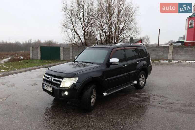 Позашляховик / Кросовер Mitsubishi Pajero 2008 в Кам'янському