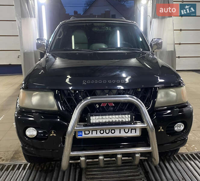 Mitsubishi Pajero 2000