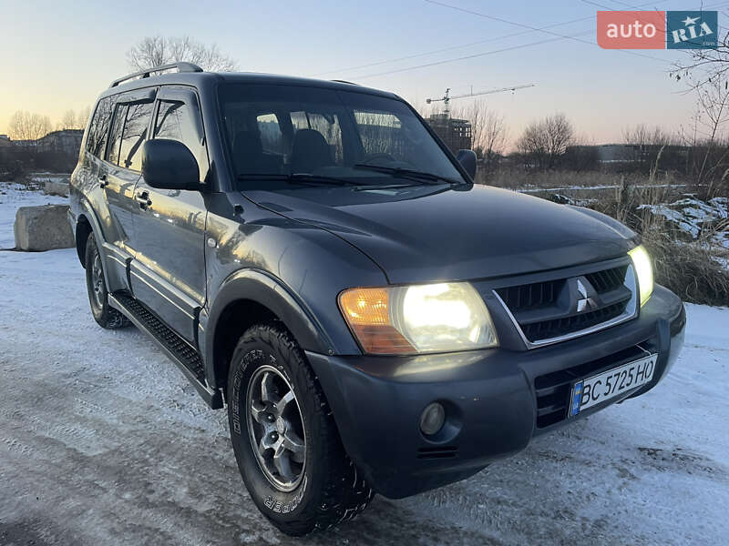 Внедорожник / Кроссовер Mitsubishi Pajero 2006 в Львове