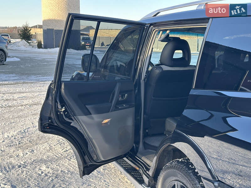 Позашляховик / Кросовер Mitsubishi Pajero 2005 в Дубні