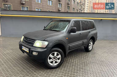 Внедорожник / Кроссовер Mitsubishi Pajero 2002 в Одессе