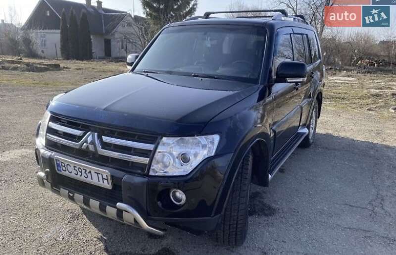 Mitsubishi Pajero 2007