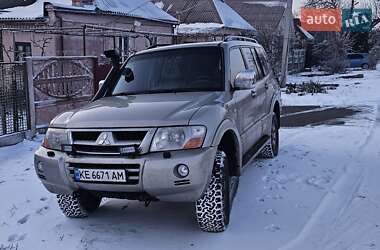 Внедорожник / Кроссовер Mitsubishi Pajero 2007 в Кривом Роге