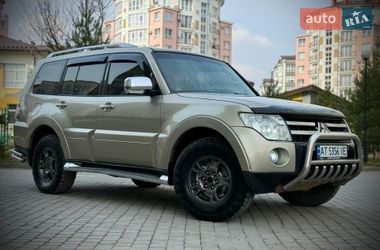 Позашляховик / Кросовер Mitsubishi Pajero 2007 в Миколаєві