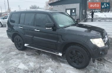 Внедорожник / Кроссовер Mitsubishi Pajero 2007 в Чернигове