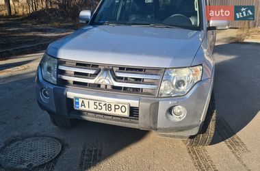 Позашляховик / Кросовер Mitsubishi Pajero 2007 в Бучі