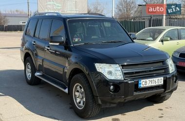 Внедорожник / Кроссовер Mitsubishi Pajero 2007 в Чернигове