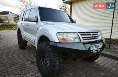 Позашляховик / Кросовер Mitsubishi Pajero 2004 в Вижниці