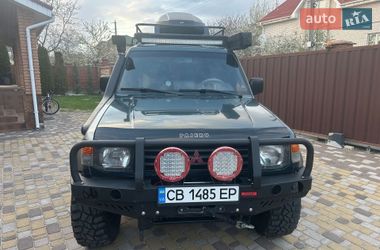 Внедорожник / Кроссовер Mitsubishi Pajero 1997 в Чернигове