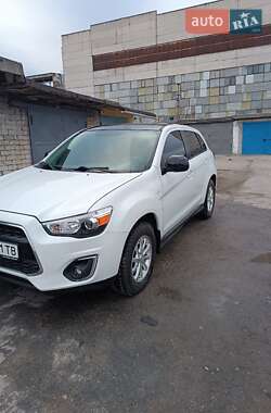 Внедорожник / Кроссовер Mitsubishi RVR 2015 в 