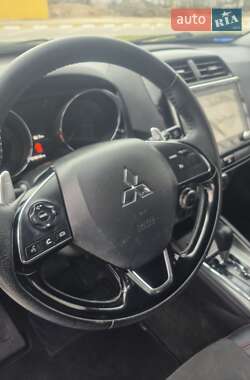 Позашляховик / Кросовер Mitsubishi RVR 2020 в 