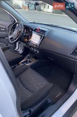 Внедорожник / Кроссовер Mitsubishi RVR 2021 в 