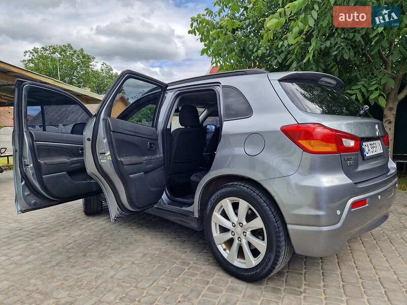 Внедорожник / Кроссовер Mitsubishi RVR 2011 в Кривом Роге