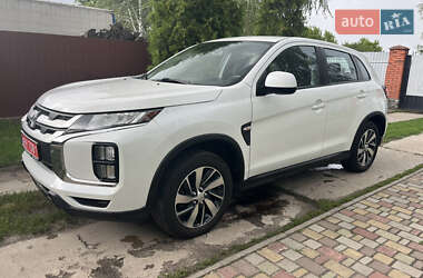 Внедорожник / Кроссовер Mitsubishi RVR 2020 в 