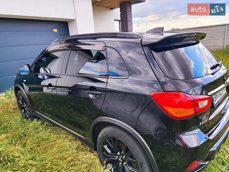 Внедорожник / Кроссовер Mitsubishi RVR 2017 в Одессе