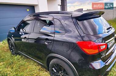 Внедорожник / Кроссовер Mitsubishi RVR 2017 в 
