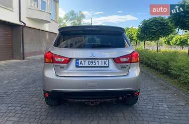 Позашляховик / Кросовер Mitsubishi RVR 2014 в 