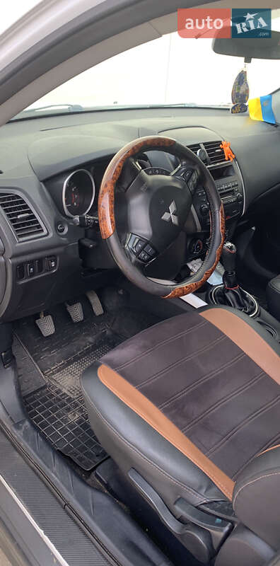Внедорожник / Кроссовер Mitsubishi RVR 2011 в Монастыриске