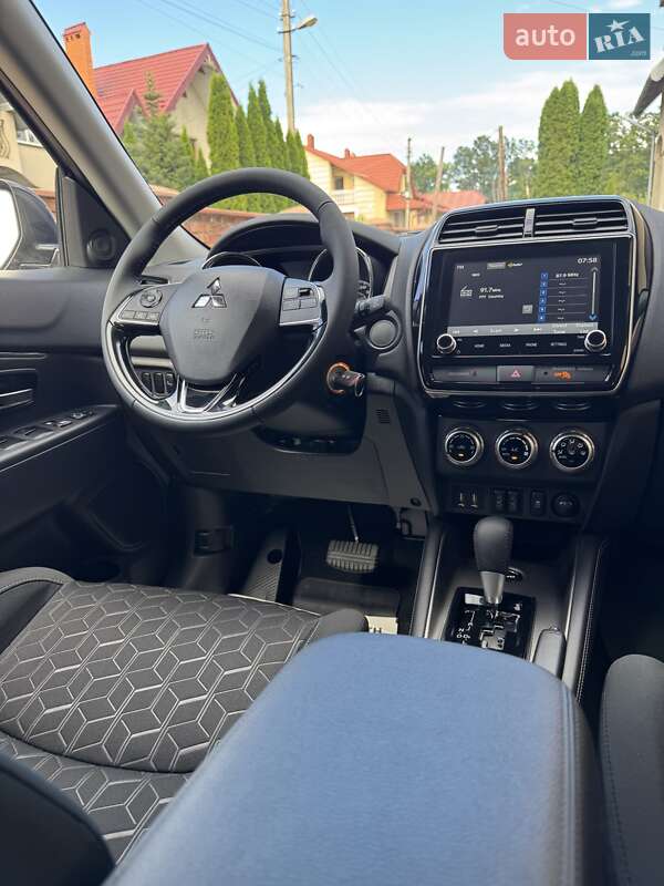 Внедорожник / Кроссовер Mitsubishi RVR 2024 в Львове фото 27 Внедорожник / Кроссовер Mitsubishi RVR 2024 в Львове