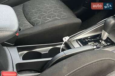 Внедорожник / Кроссовер Mitsubishi RVR 2021 в 