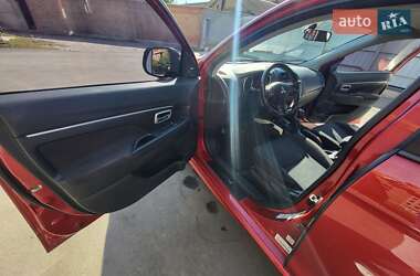 Внедорожник / Кроссовер Mitsubishi RVR 2011 в 