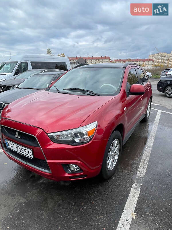 Позашляховик / Кросовер Mitsubishi RVR 2011 в Києві