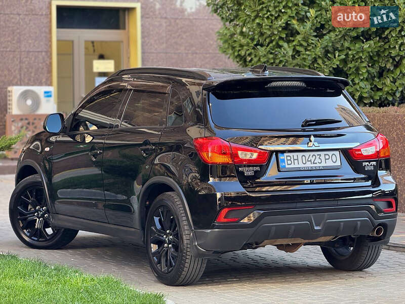 Внедорожник / Кроссовер Mitsubishi RVR 2017 в Одессе