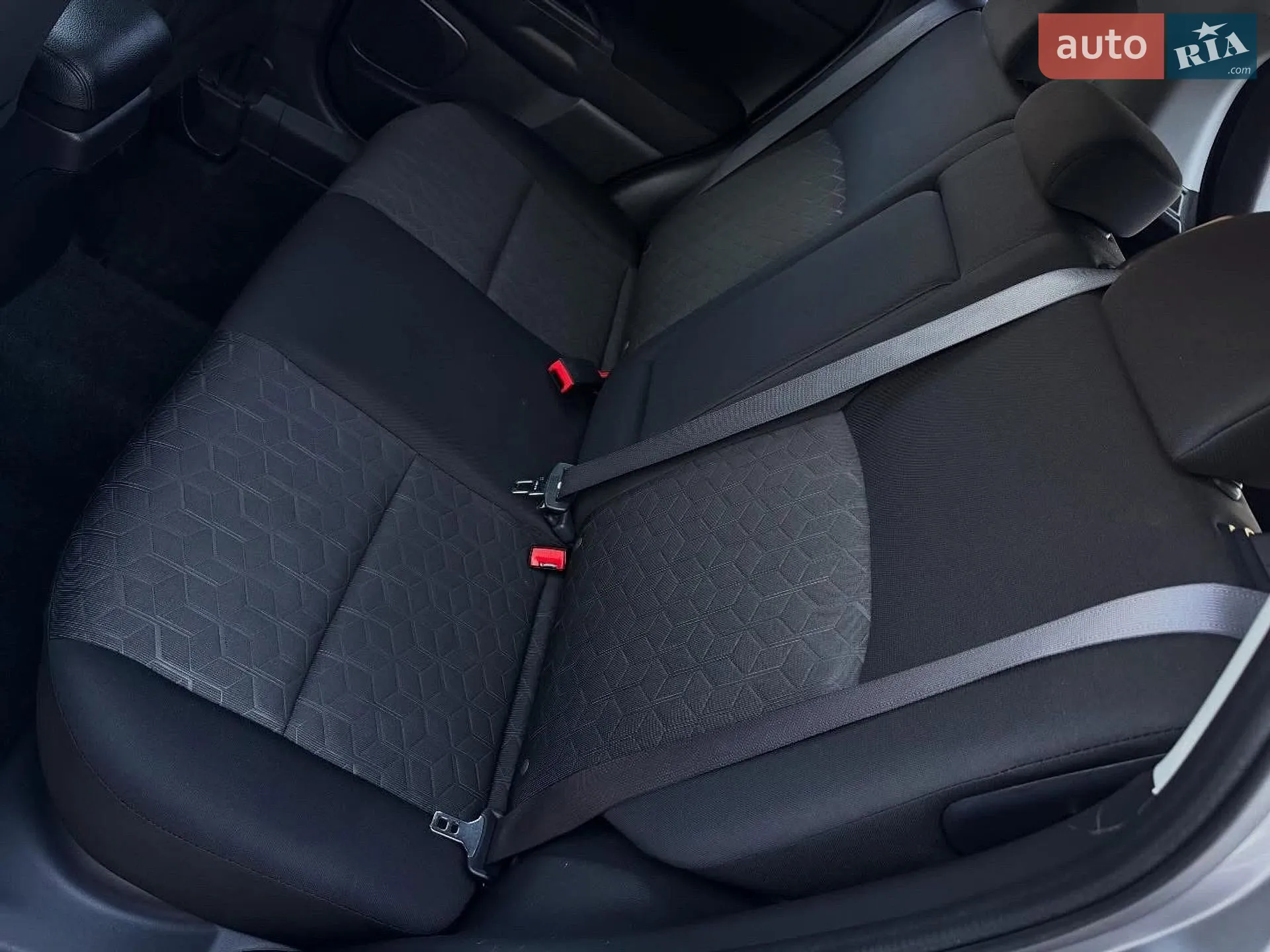 2020 Mitsubishi RVR - мініатюра 15
