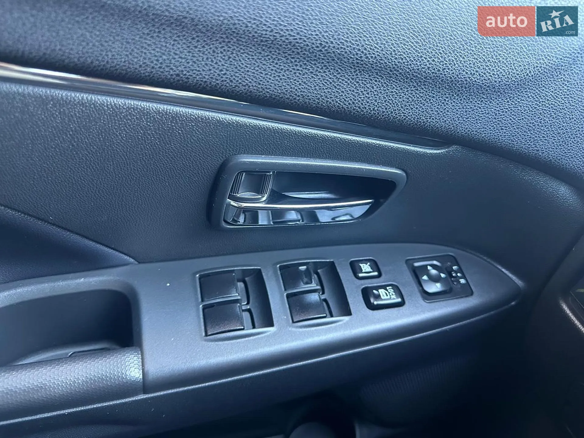 2023 Mitsubishi RVR - мініатюра 29