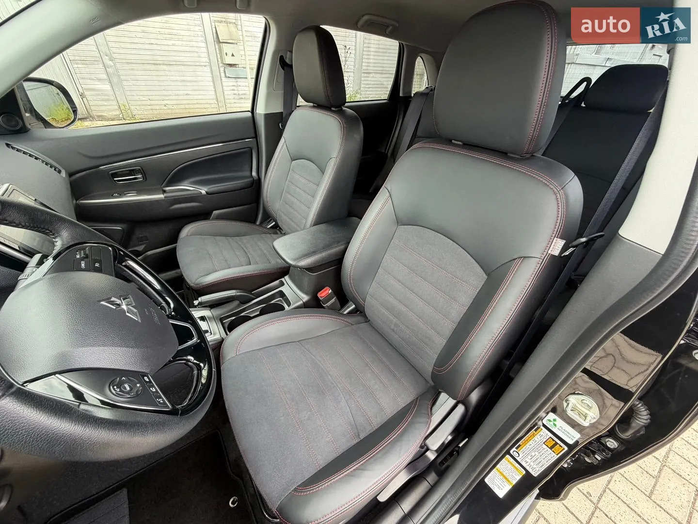 2024 Mitsubishi RVR - мініатюра 39