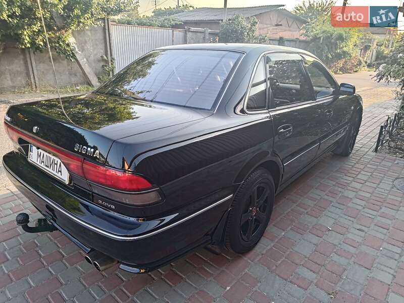 Седан Mitsubishi Sigma 1991 в Одессе